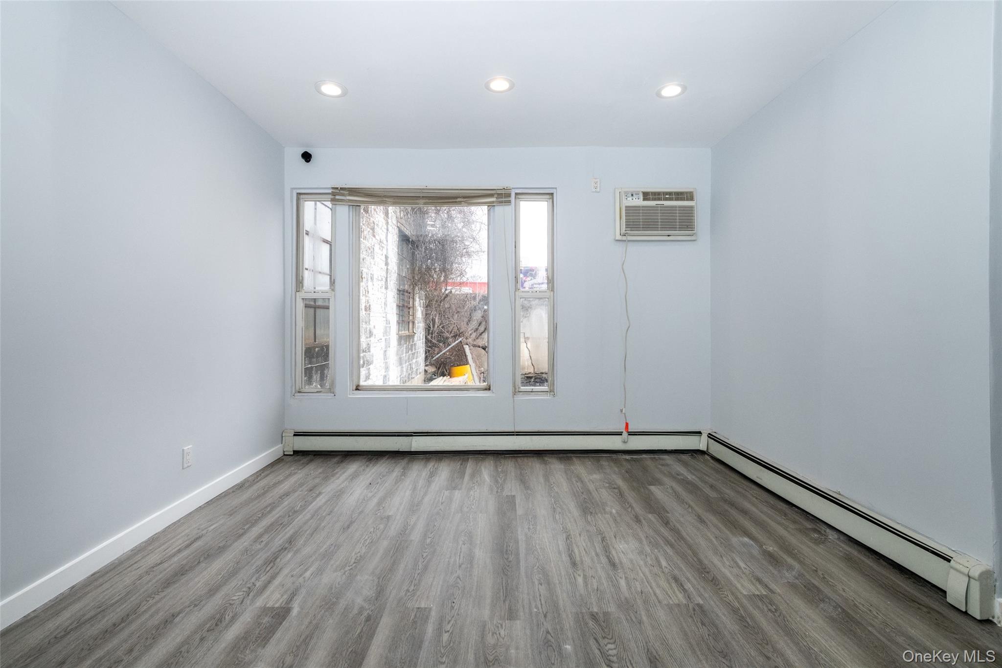 #17 photo, 299 E Third Street, Mount Vernon , NY 10553