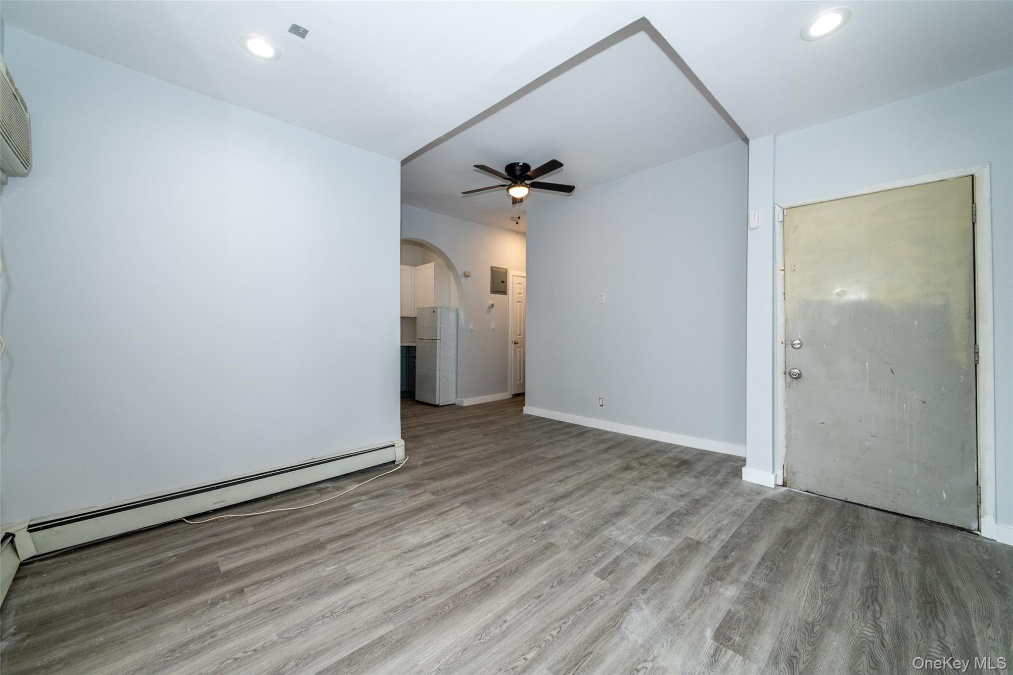 #20 photo, 299 E Third Street, Mount Vernon , NY 10553