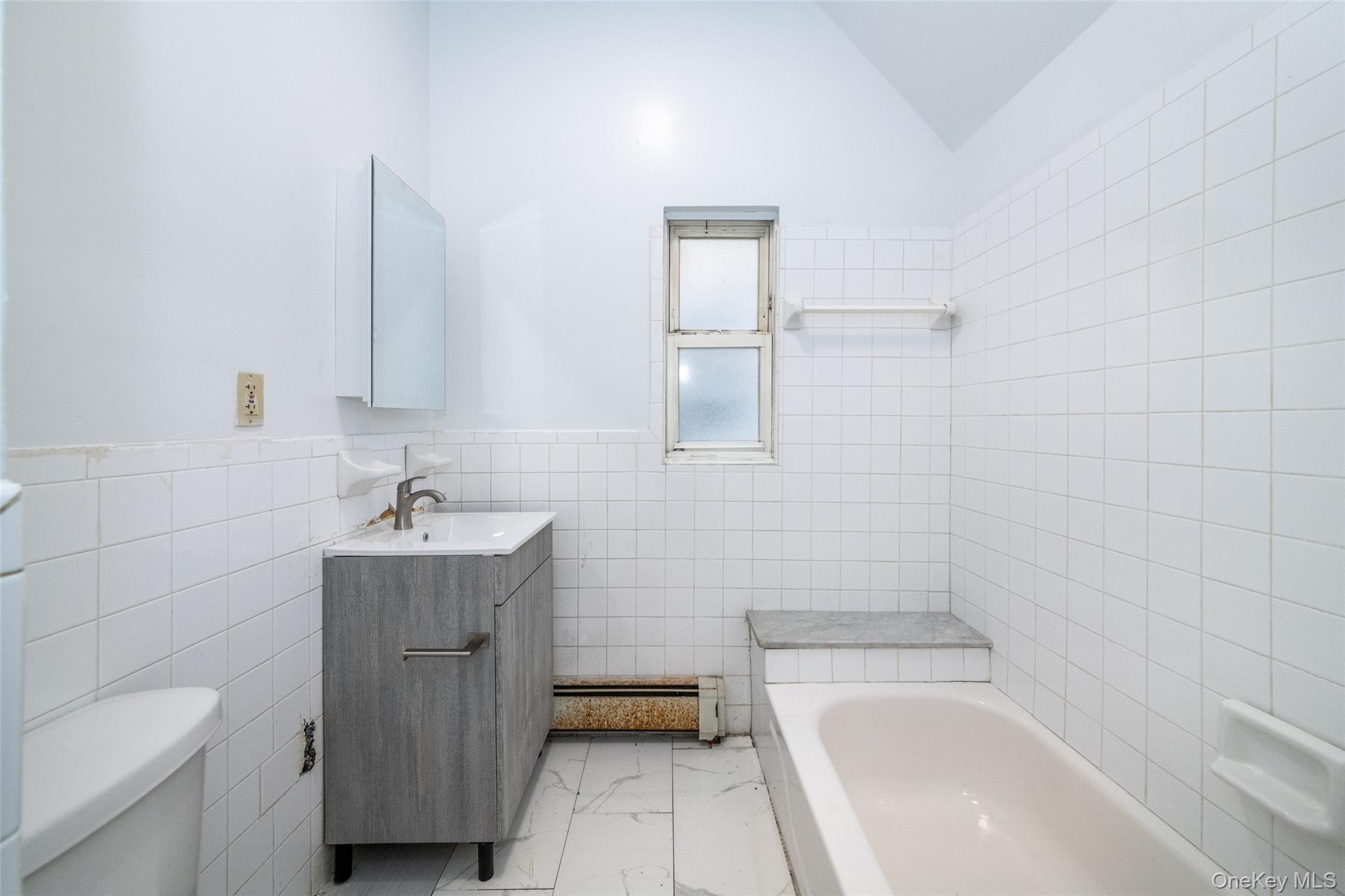 #9 photo, 299 E Third Street, Mount Vernon , NY 10553