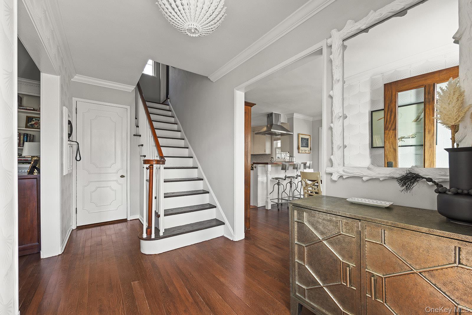 #10 photo, 147 Valley Stream Road, Larchmont , NY 10538