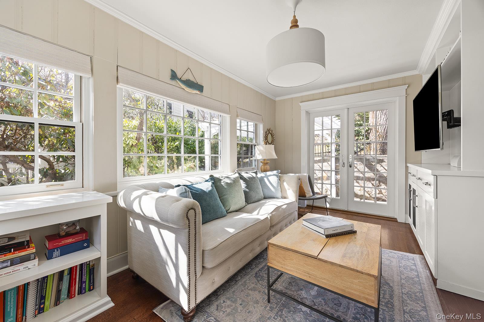 #3 photo, 147 Valley Stream Road, Larchmont , NY 10538