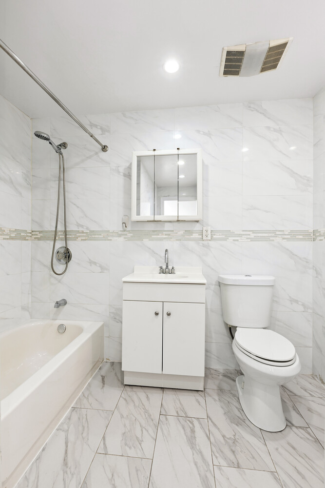 #12 photo, 748 E 137TH Street, Port Morris , NY 10454