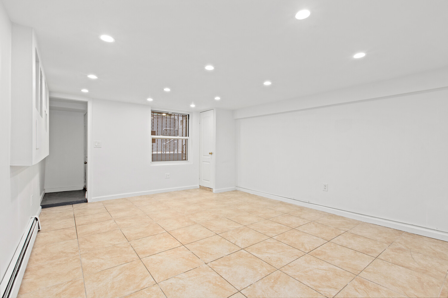 #14 photo, 748 E 137TH Street, Port Morris , NY 10454