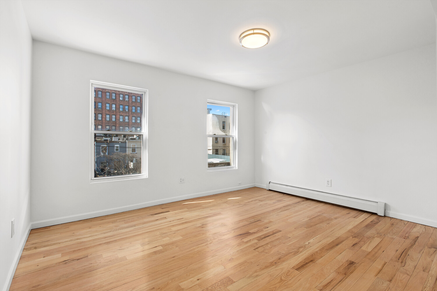 #5 photo, 748 E 137TH Street, Port Morris , NY 10454