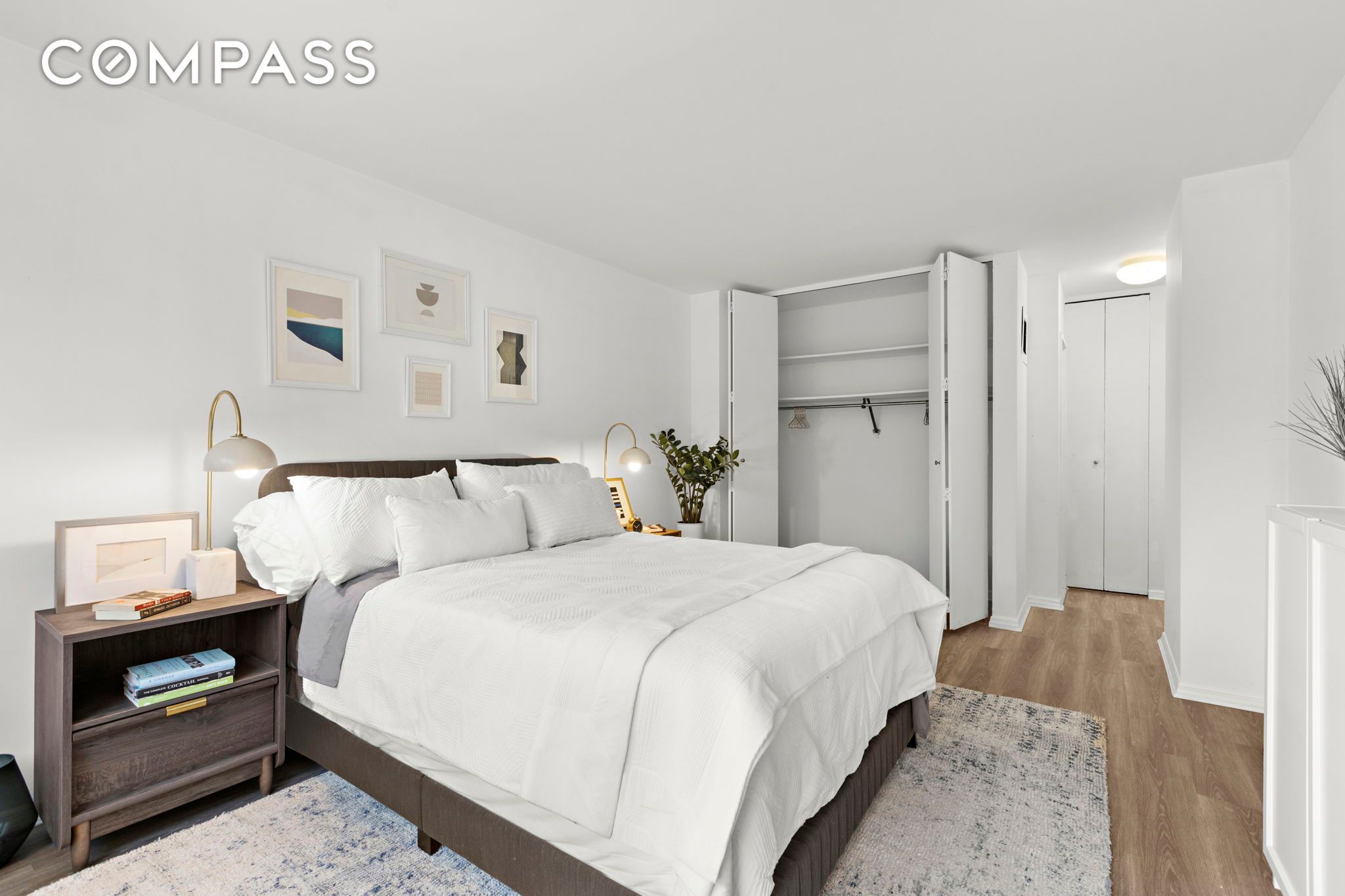 #13 photo, 400 E 54th Street, Sutton Place , NY 10022