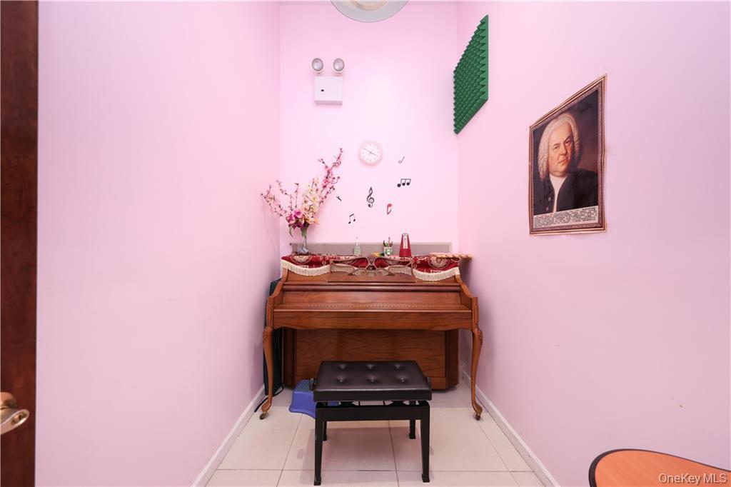 #16 photo, 366 Kings Highway, Brooklyn , NY 11223