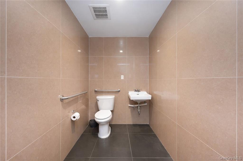 #17 photo, 366 Kings Highway, Brooklyn , NY 11223