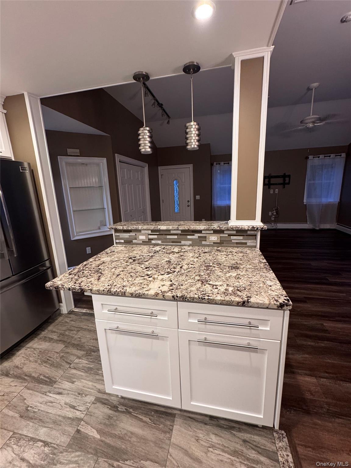 #12 photo, 33 Bass Court, Manorville , NY 11949