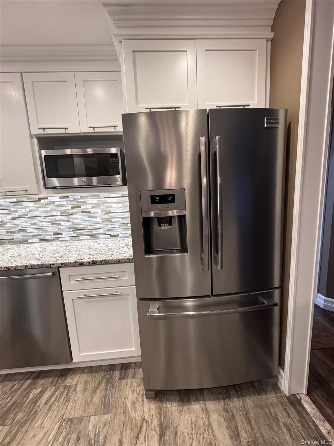 #14 photo, 33 Bass Court, Manorville , NY 11949