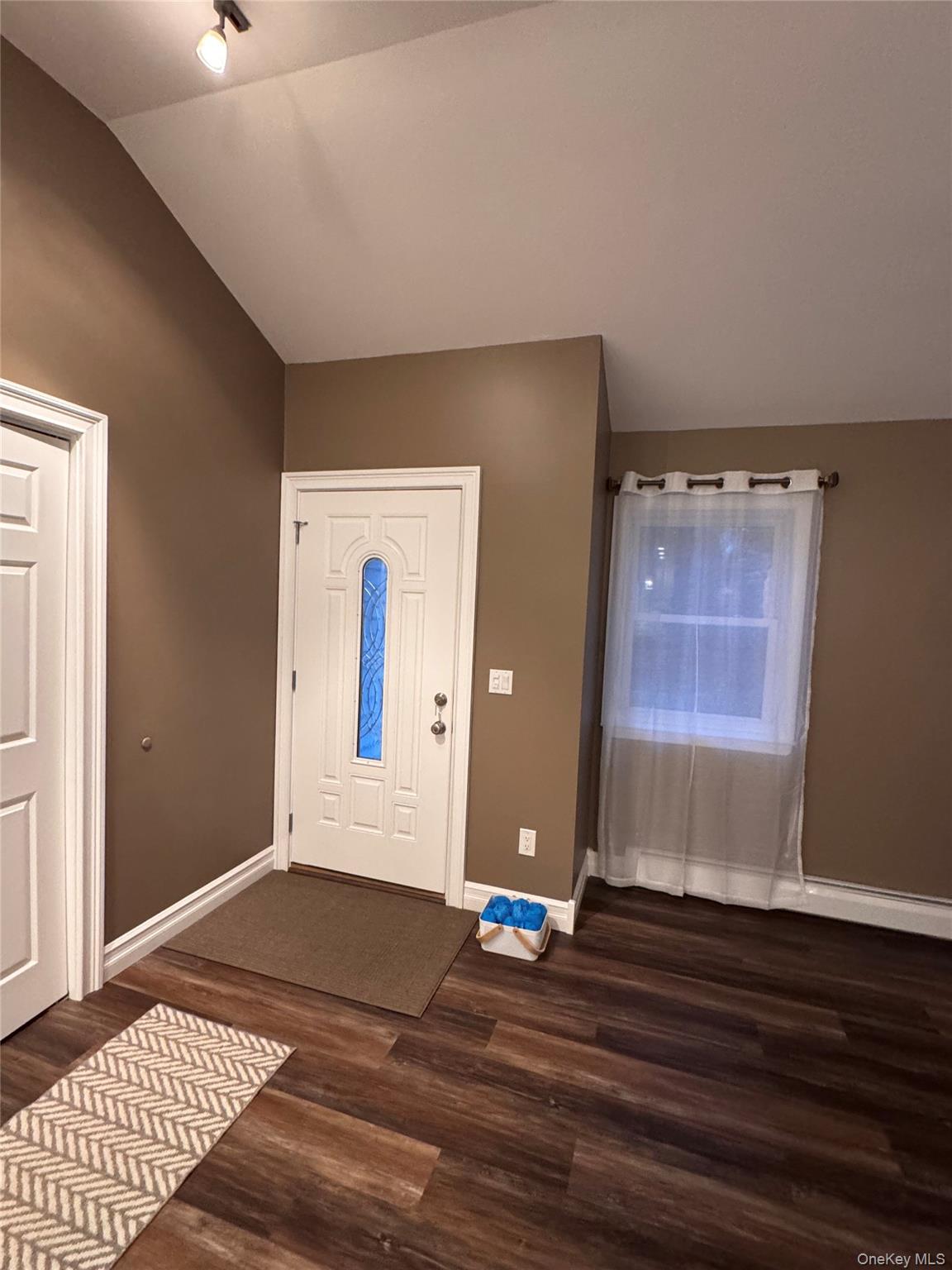 #5 photo, 33 Bass Court, Manorville , NY 11949