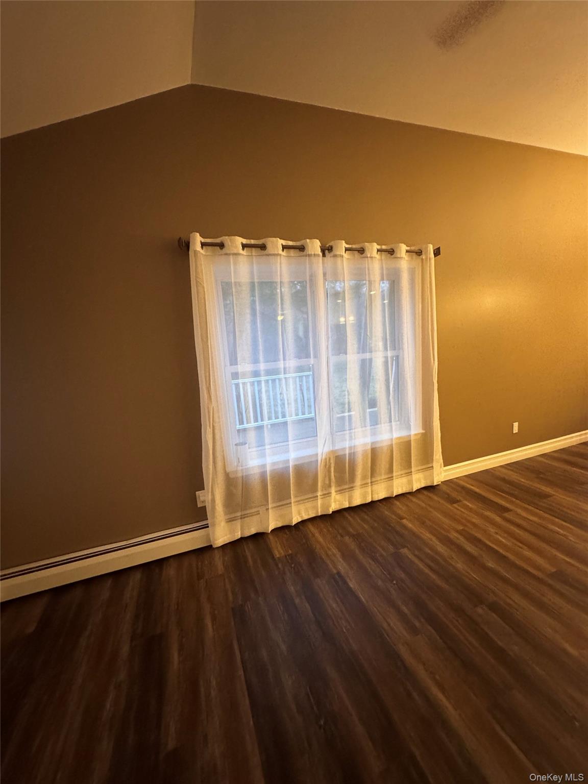 #9 photo, 33 Bass Court, Manorville , NY 11949