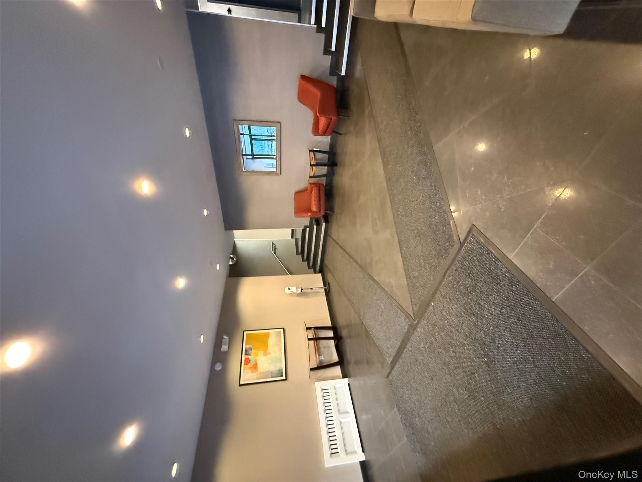 #4 photo, 3 Birchwood Court, Mineola , NY 11501