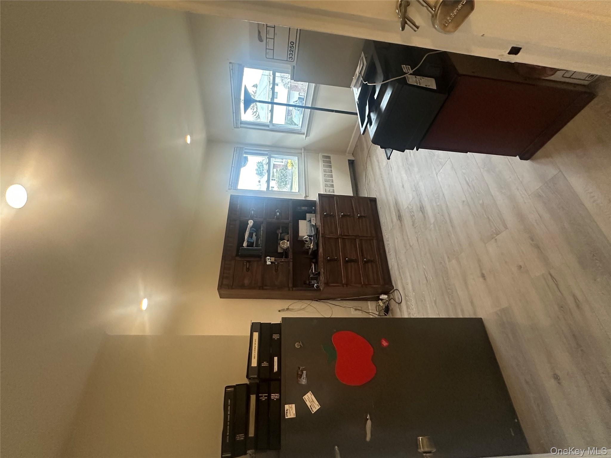 #11 photo, 12 Parkdale Drive, Farmingdale , NY 11735