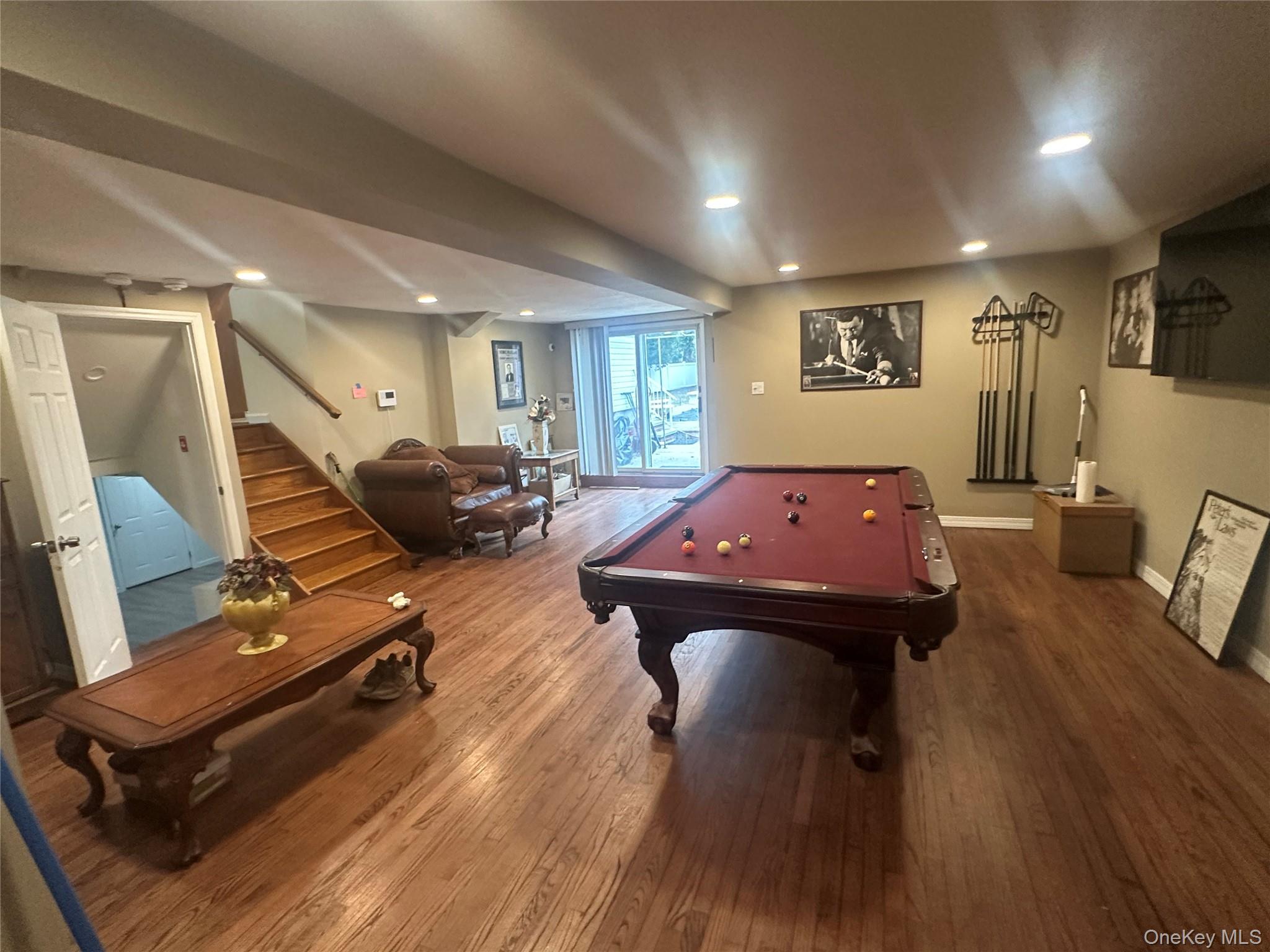 #16 photo, 12 Parkdale Drive, Farmingdale , NY 11735