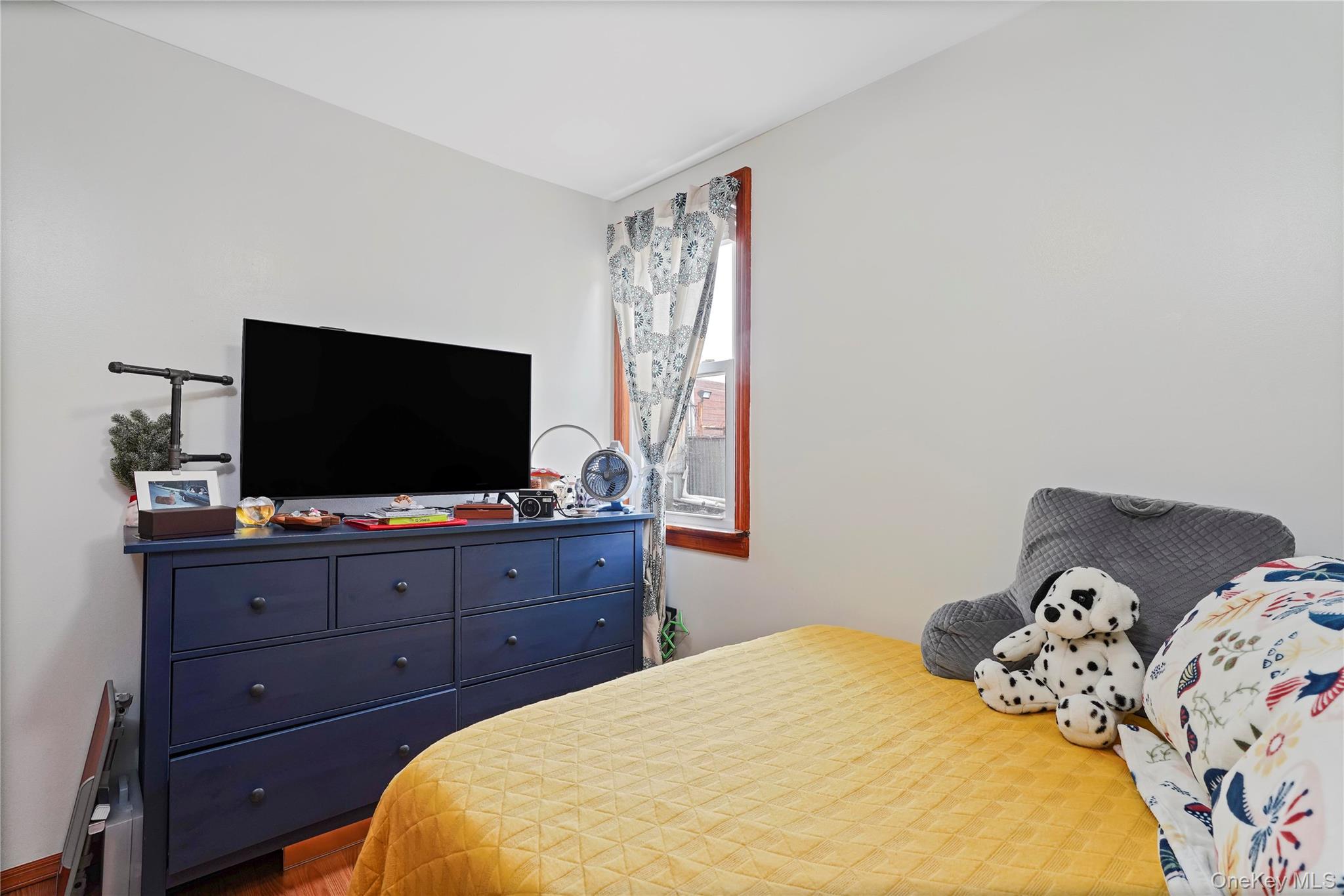 #18 photo, 6107 56th Street, Maspeth , NY 11378