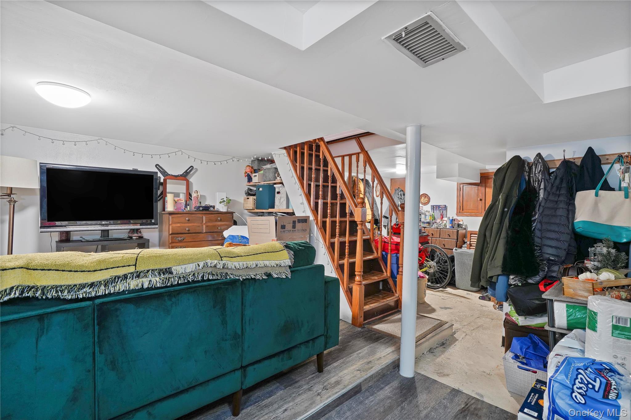 #20 photo, 6107 56th Street, Maspeth , NY 11378