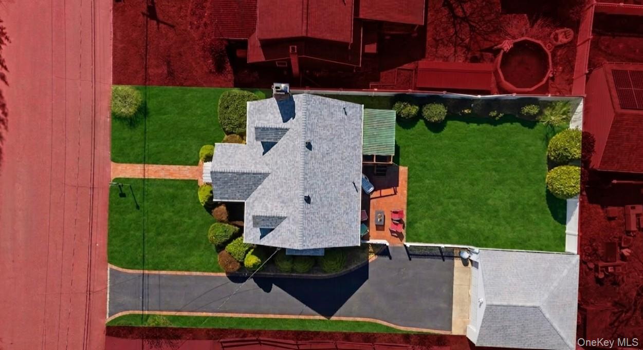 #16 photo, 126 Grant Street, সাফোক কাউন্টি Centerport , NY 11721