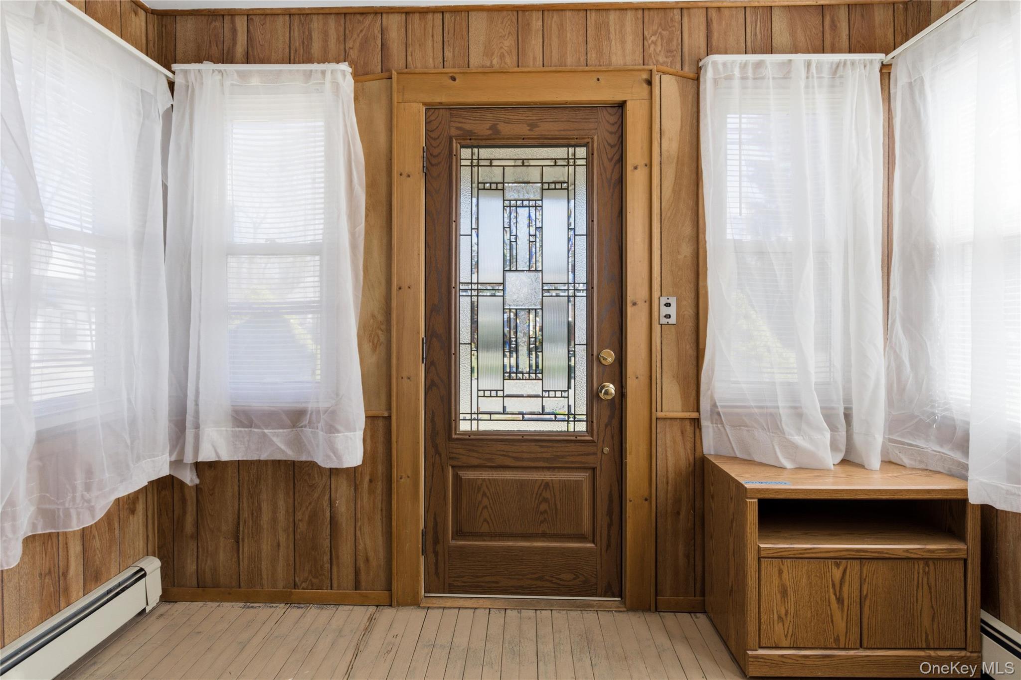 #7 photo, 126 Grant Street, সাফোক কাউন্টি Centerport , NY 11721