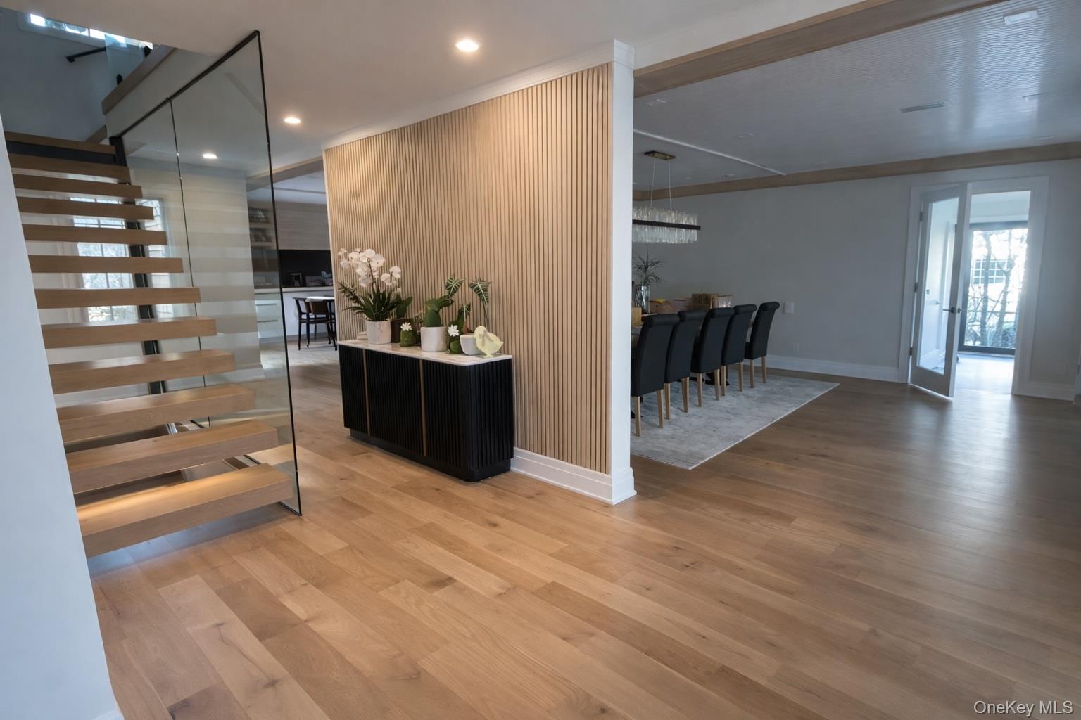 #6 photo, Pettit Drive, Dix Hills , NY 11746