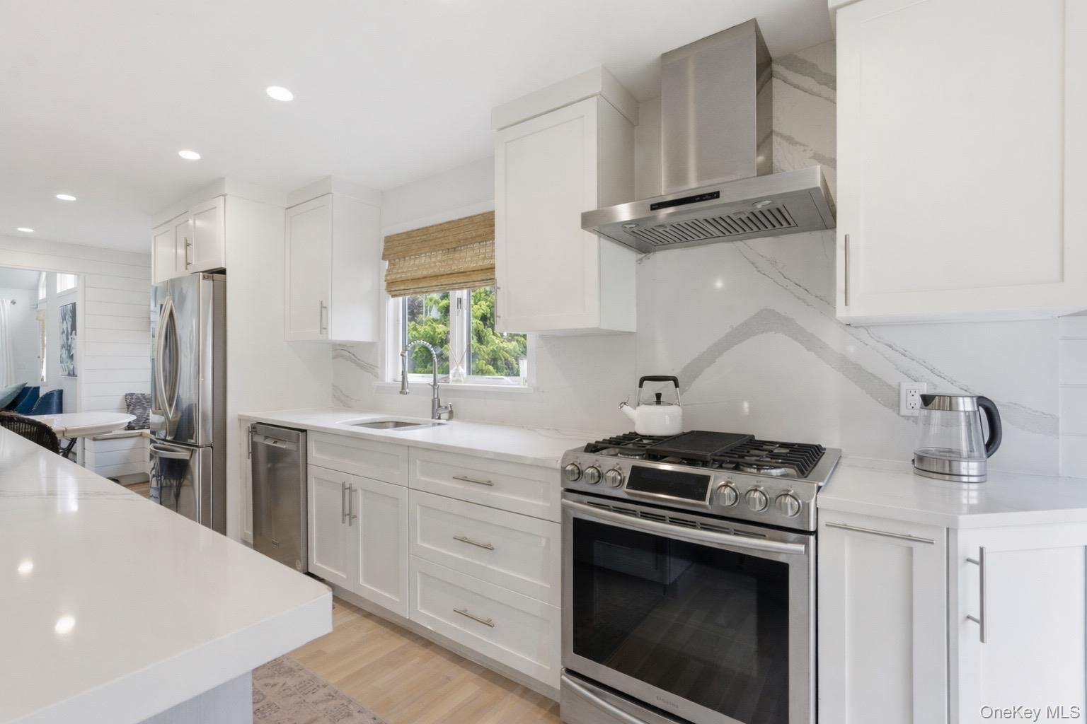 #9 photo, 1 Canal Way, Hampton Bays , NY 11946