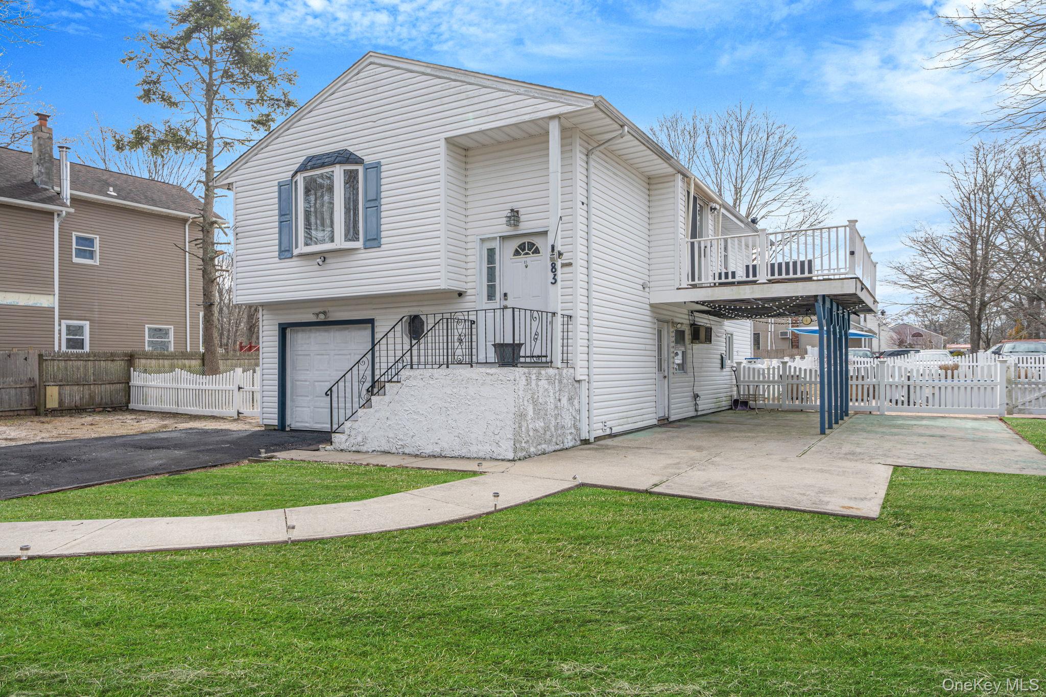 #3 photo, 83 Revilo Avenue, Shirley , NY 11967