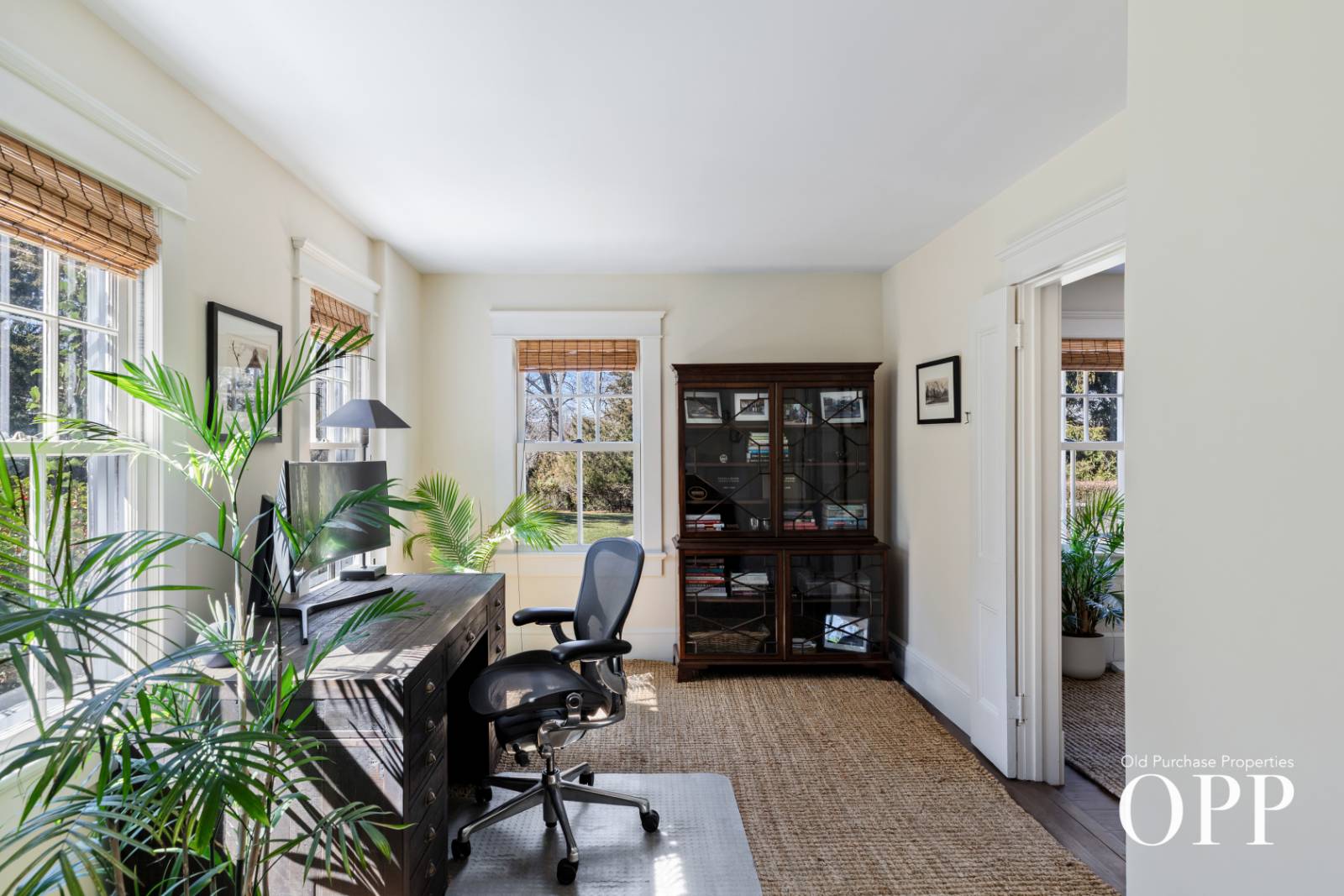 #17 photo, 24 SOUTH HOWELLS PT ROAD, সাফোক কাউন্টি BELLPORT VILLAGE , NY 11713