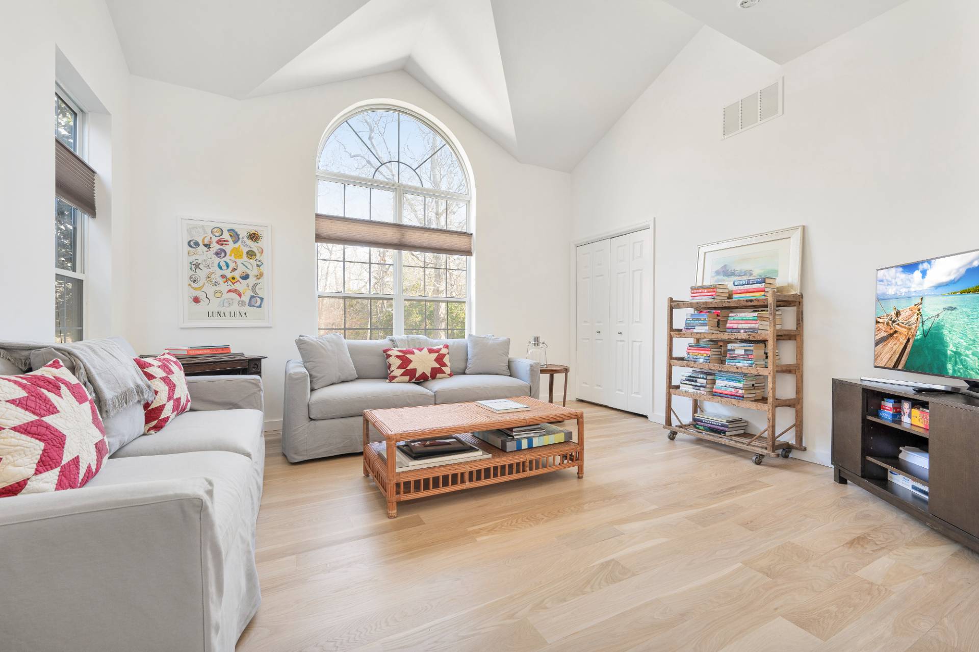 #8 photo, 120 TALMAGE FARM LA, East Hampton , NY 11937