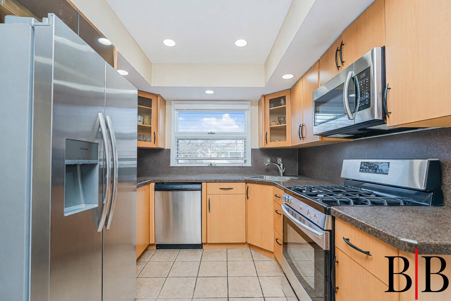 #10 photo, 69 Crystal Avenue, Staten Island , NY 10302