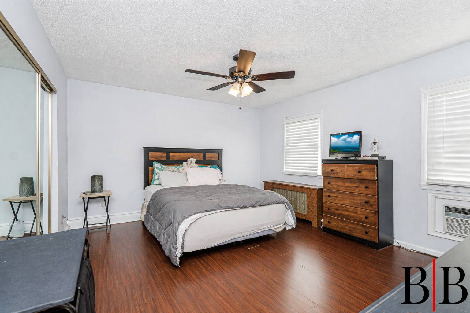 #17 photo, 69 Crystal Avenue, Staten Island , NY 10302