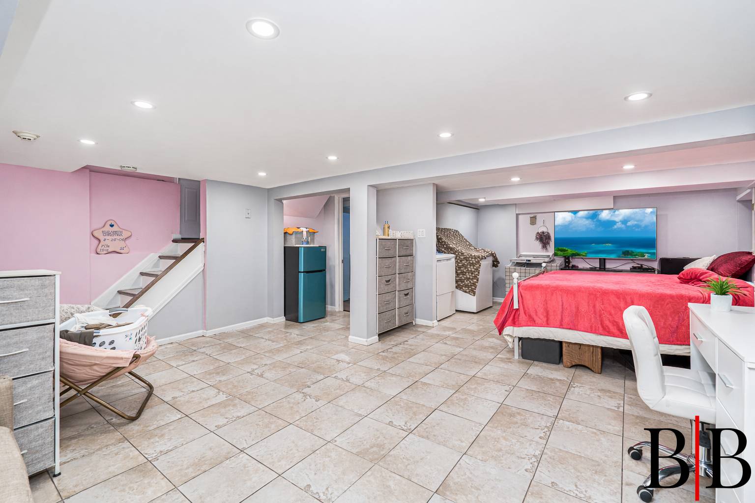 #22 photo, 69 Crystal Avenue, Staten Island , NY 10302