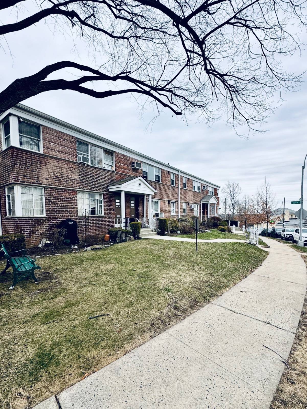 #3 photo, 196-07  DUNTON AVE, #1C, Hollis , NY 11423