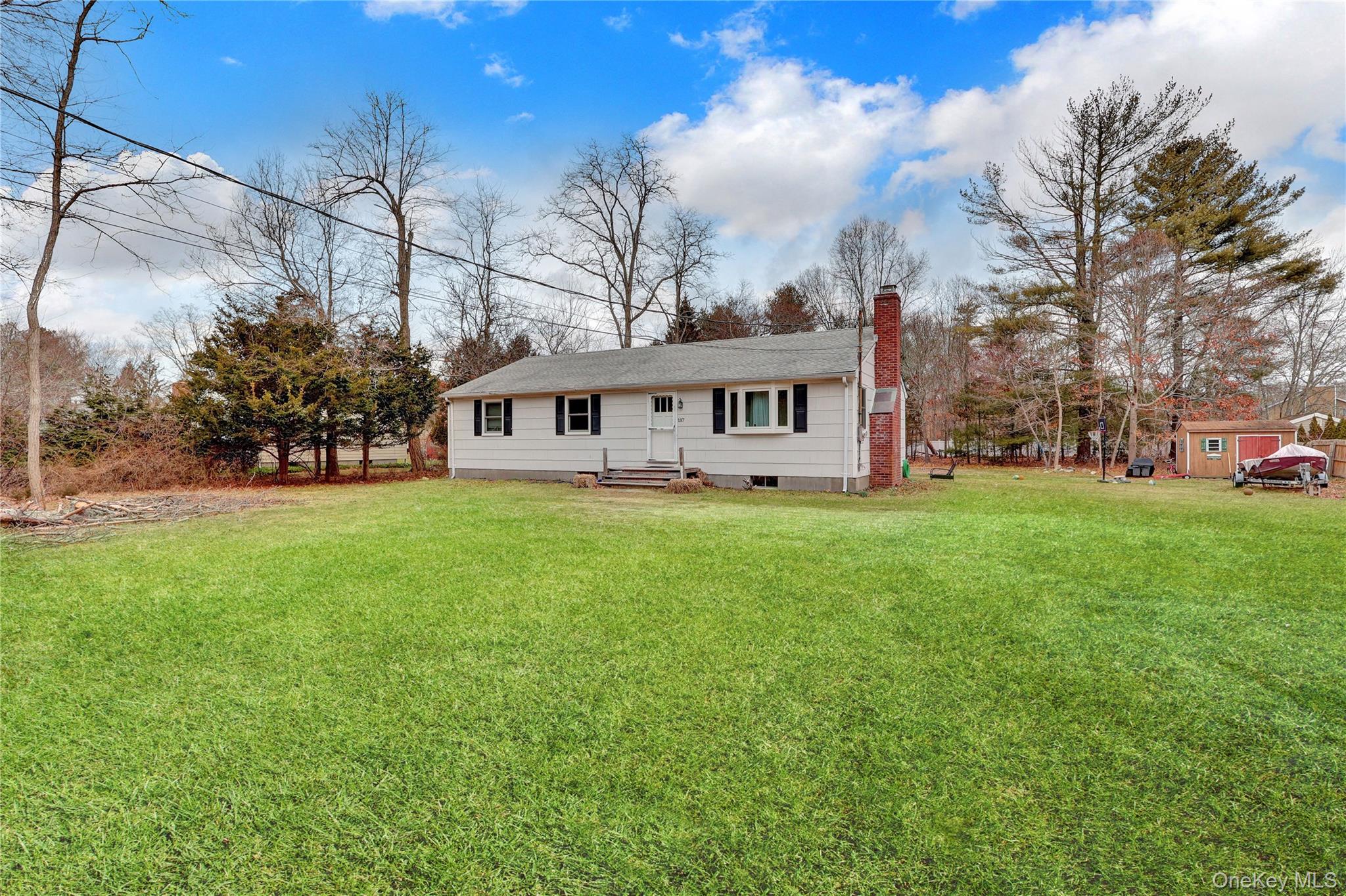 #2 photo, 187 Hot Water Street, Manorville , NY 11949