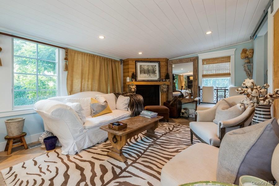 #5 photo, 56 Lamb Avenue, Quogue , NY 11959