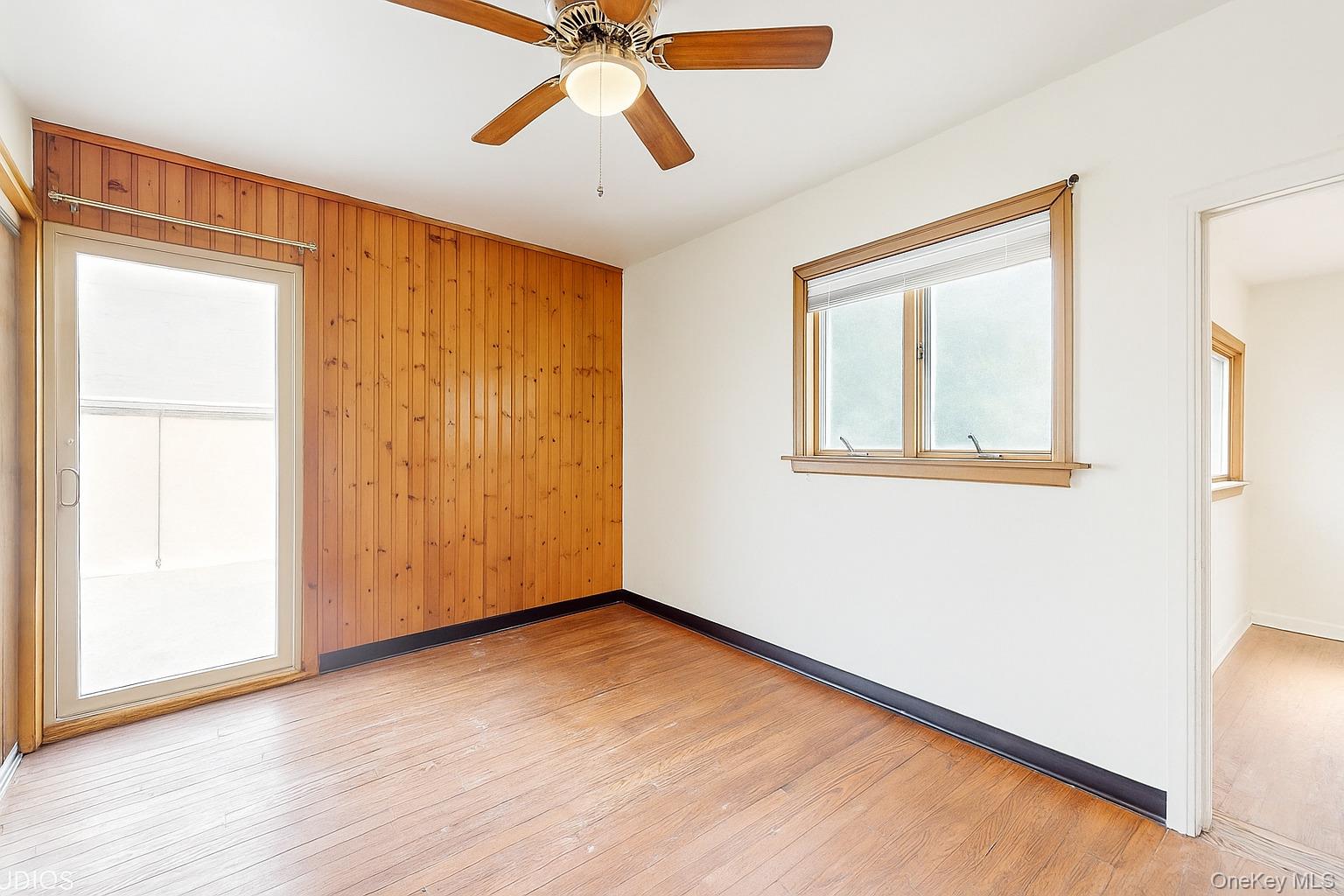 #4 photo, D132 Edgewater, Bronx , NY 10465