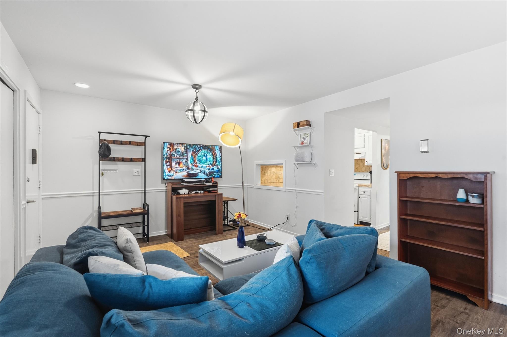 #8 photo, 10 Wild Oaks Road, Goldens Bridge , NY 10526