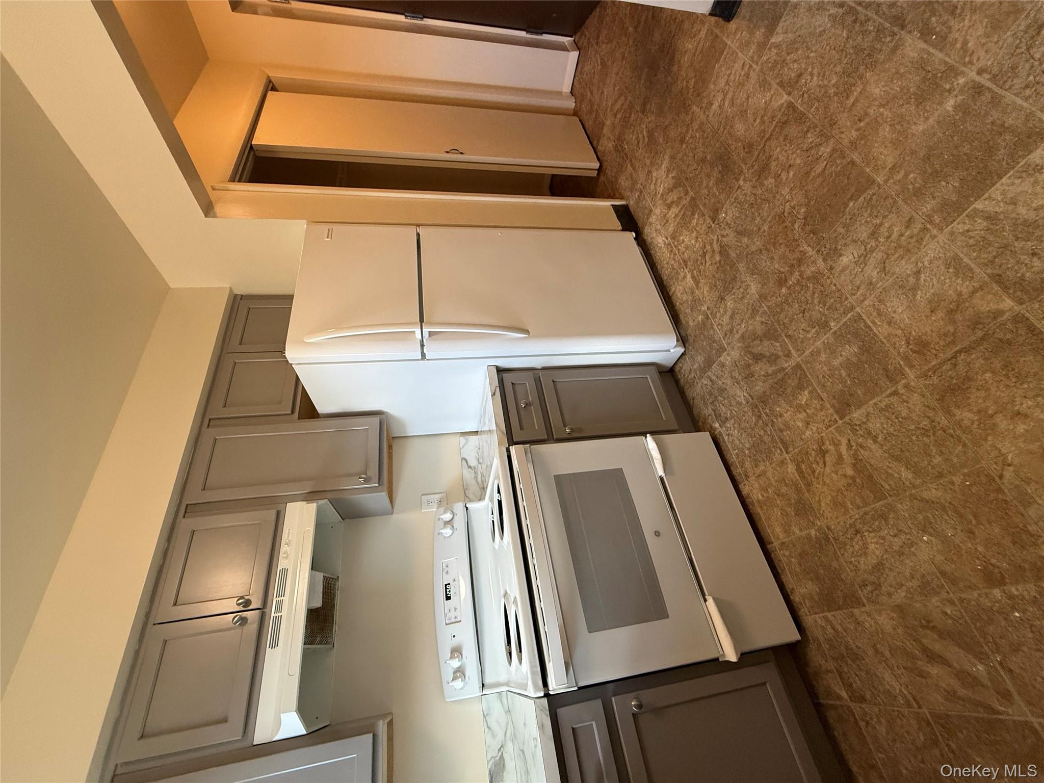 #6 photo, 33 OAK, Walden , NY 12586