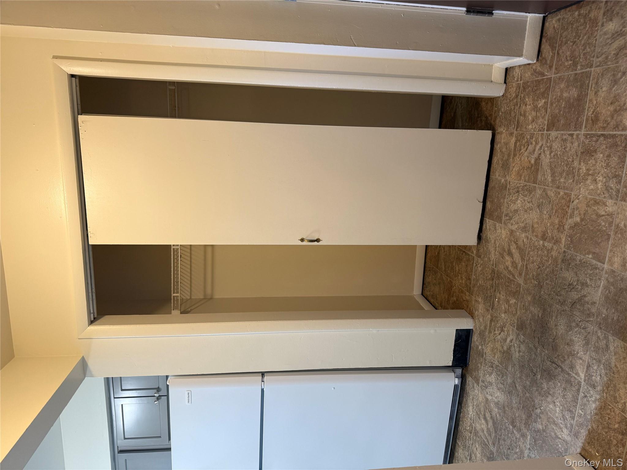 #8 photo, 33 OAK, Walden , NY 12586