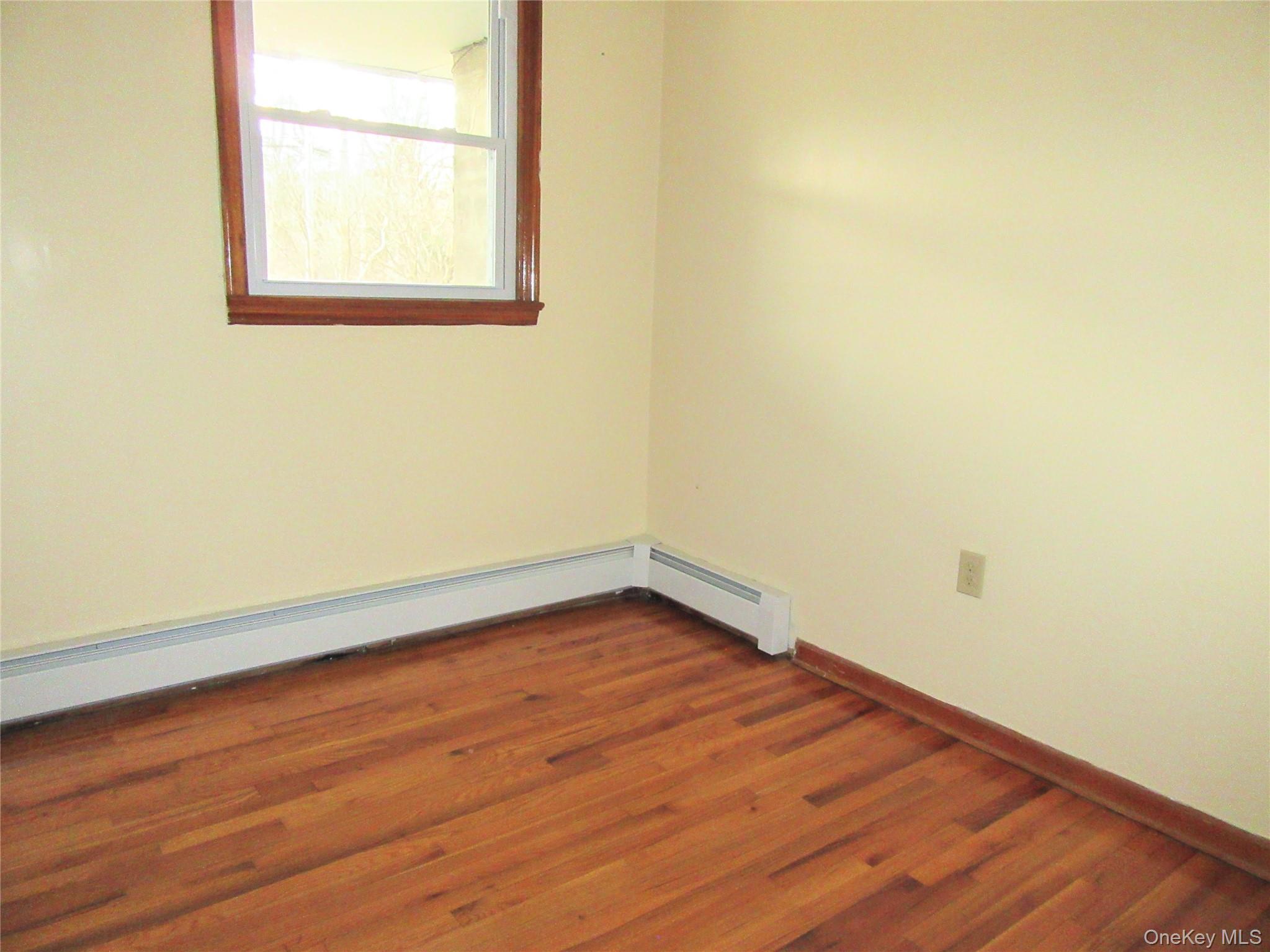 #16 photo, 18 Station Road, Salisbury Mills , NY 12577