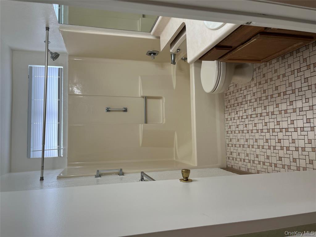 #10 photo, 204 Pine Hollow, Chester , NY 10918