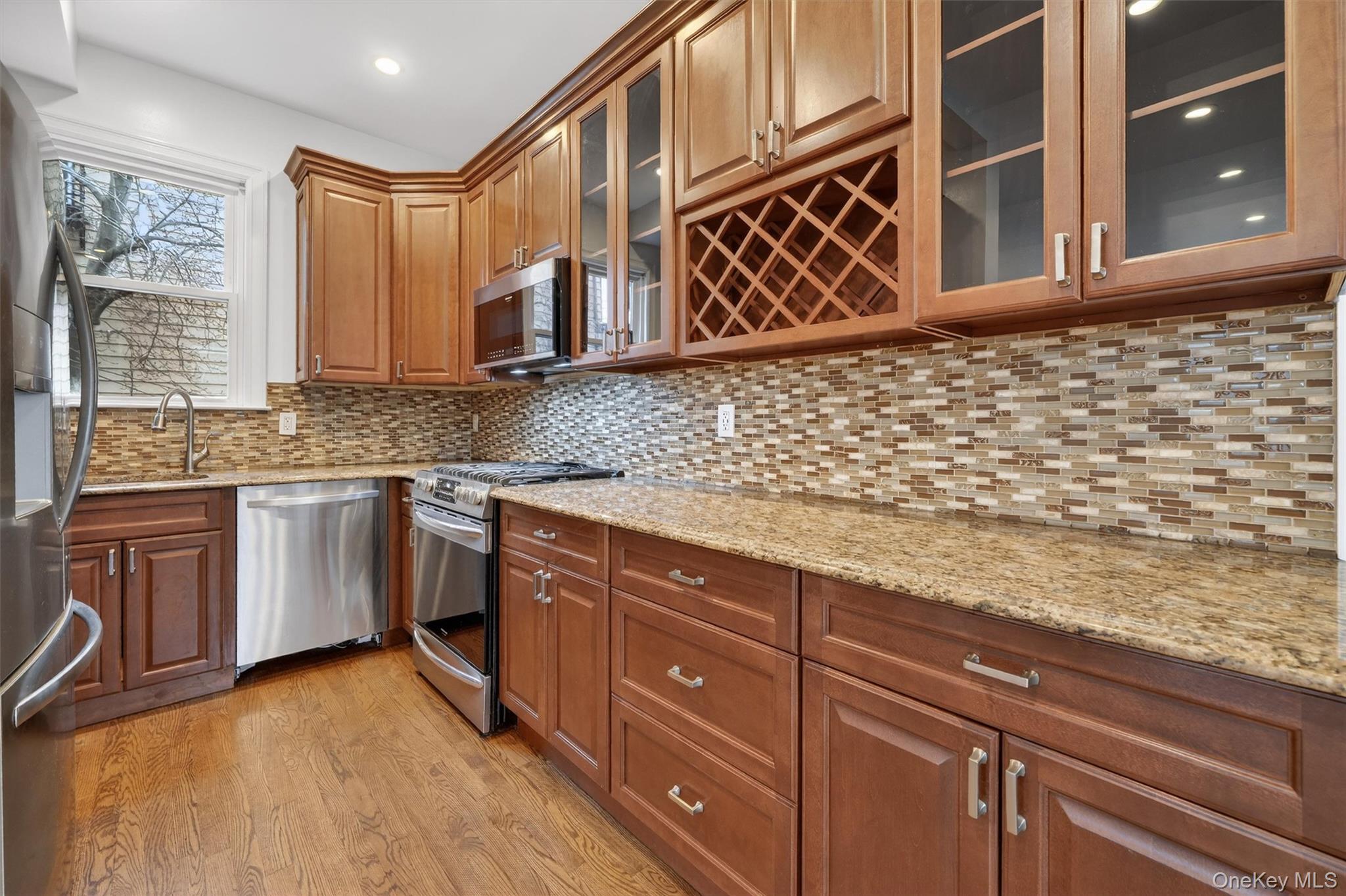 #7 photo, 92 Kimball Avenue, Yonkers , NY 10704