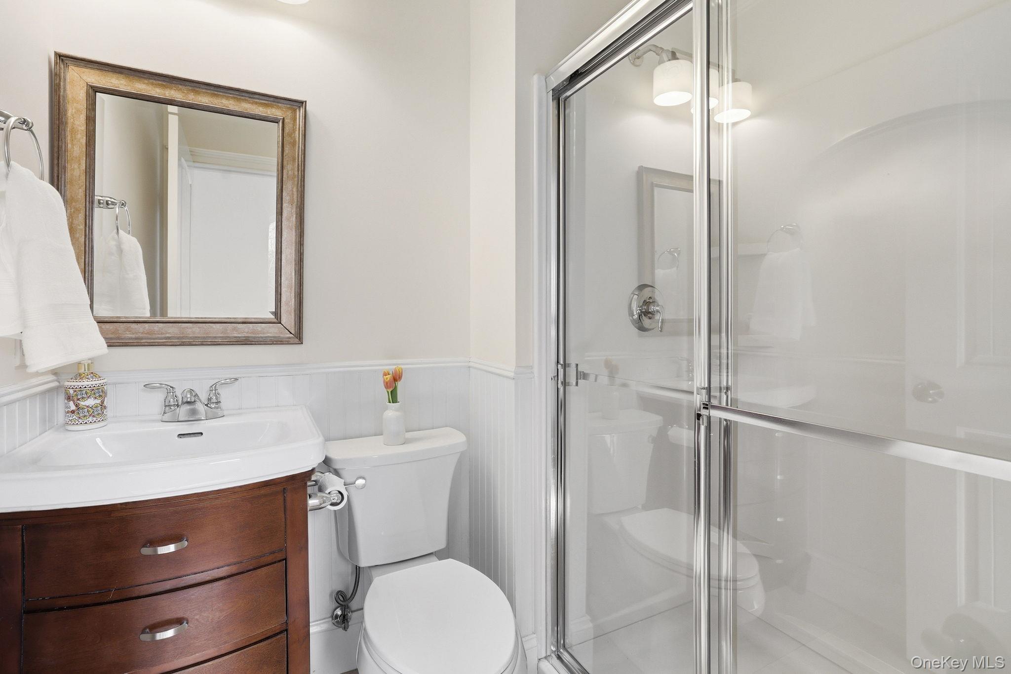 #8 photo, 5 Morning View Court, Chappaqua , NY 10514