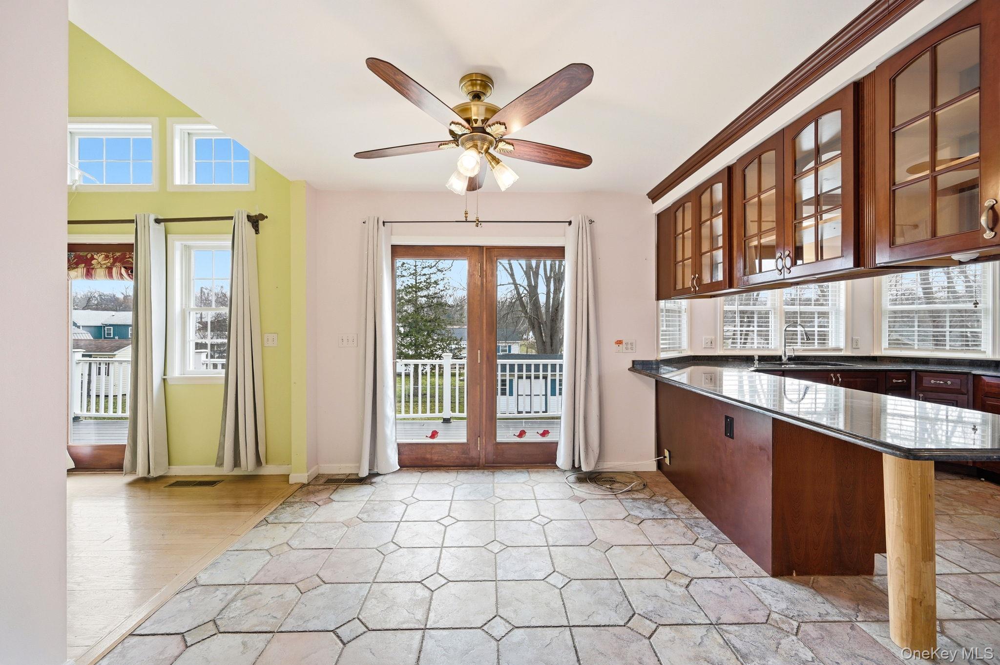 #19 photo, 186 Violet Avenue, Poughkeepsie , NY 12601