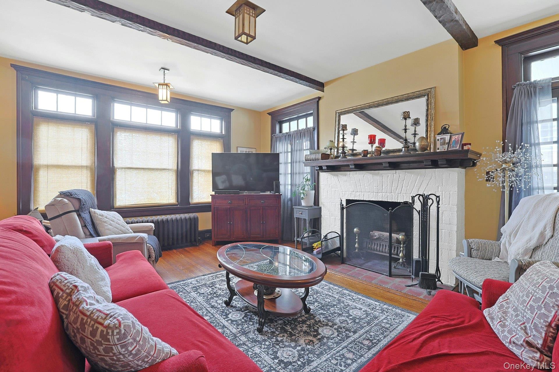 #3 photo, 39 Neptune Avenue, New Rochelle , NY 10805