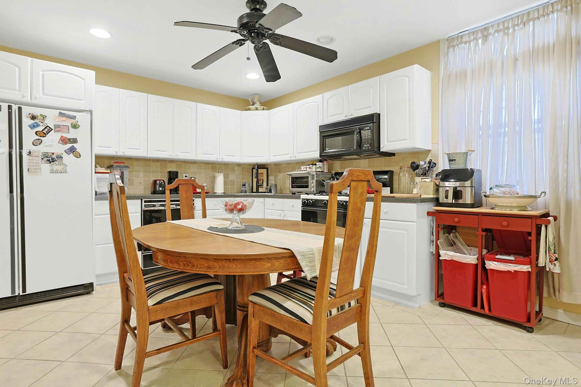 #6 photo, 39 Neptune Avenue, New Rochelle , NY 10805