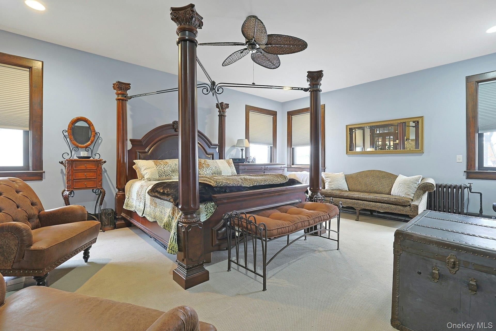 #8 photo, 39 Neptune Avenue, New Rochelle , NY 10805