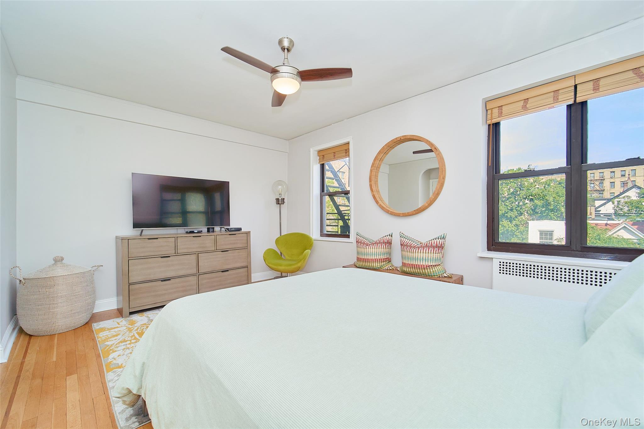 #18 photo, 2962 Decatur Avenue, Bronx , NY 10458