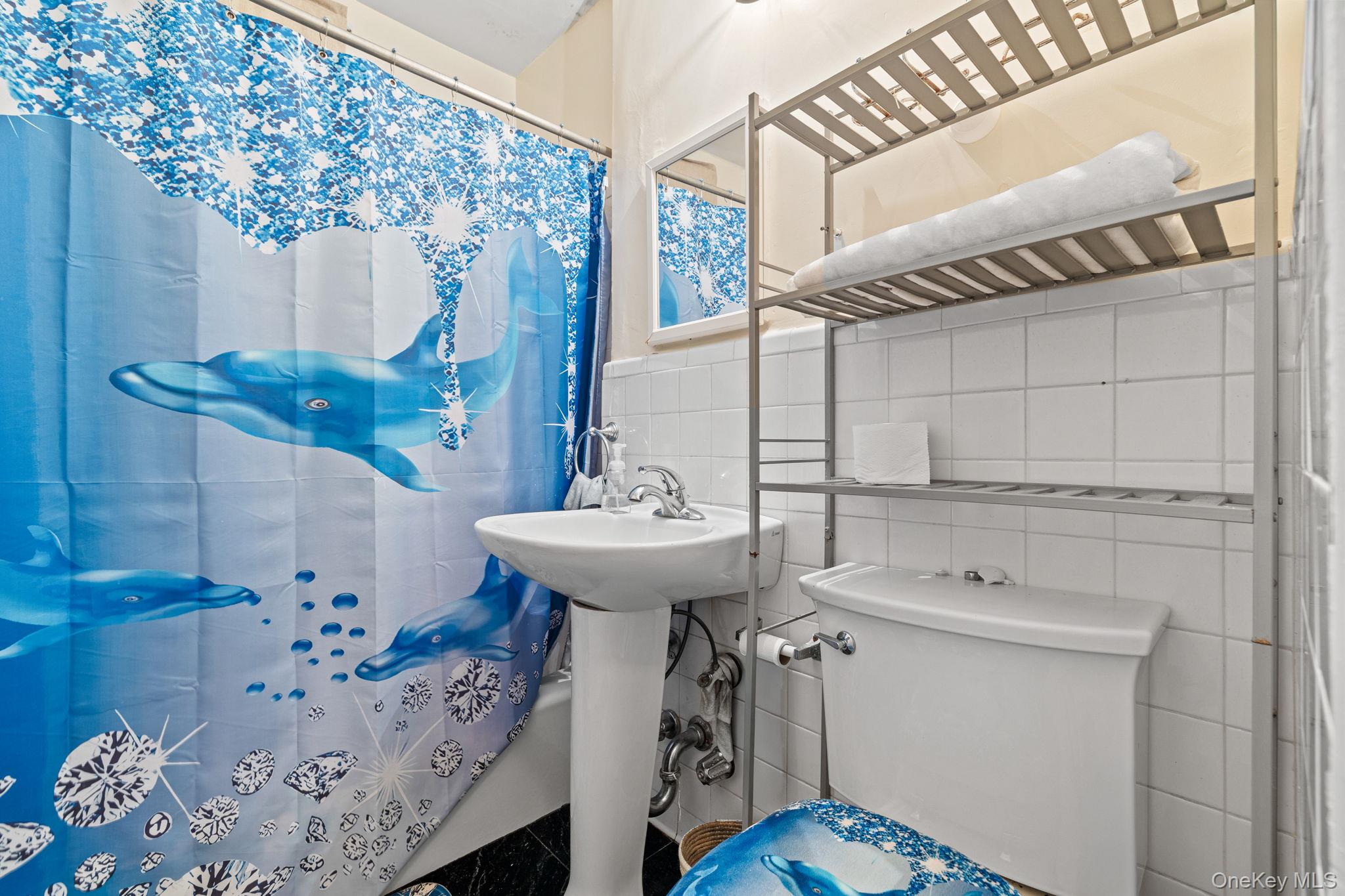 #8 photo, 2105 Wallace Avenue, Bronx , NY 10462