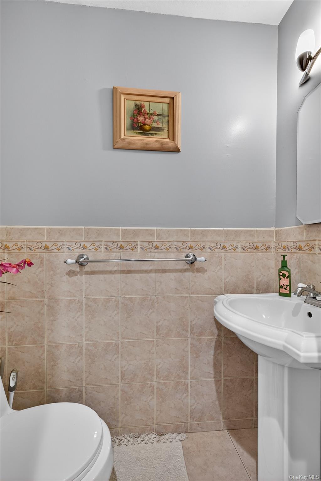 #14 photo, 11 Dorchester Drive, सफ़ोक काउंटी Coram , NY 11727