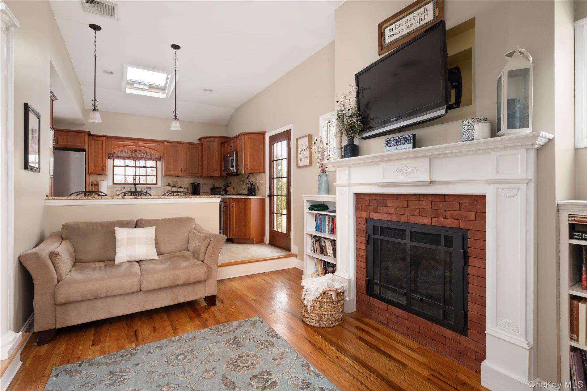 #11 photo, 3585 Amherst Drive, 長島 Wantagh , NY 11793