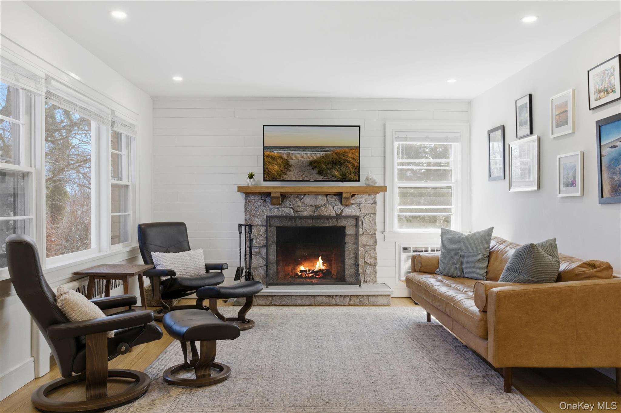 #4 photo, 205 4th Street, East Northport , NY 11731